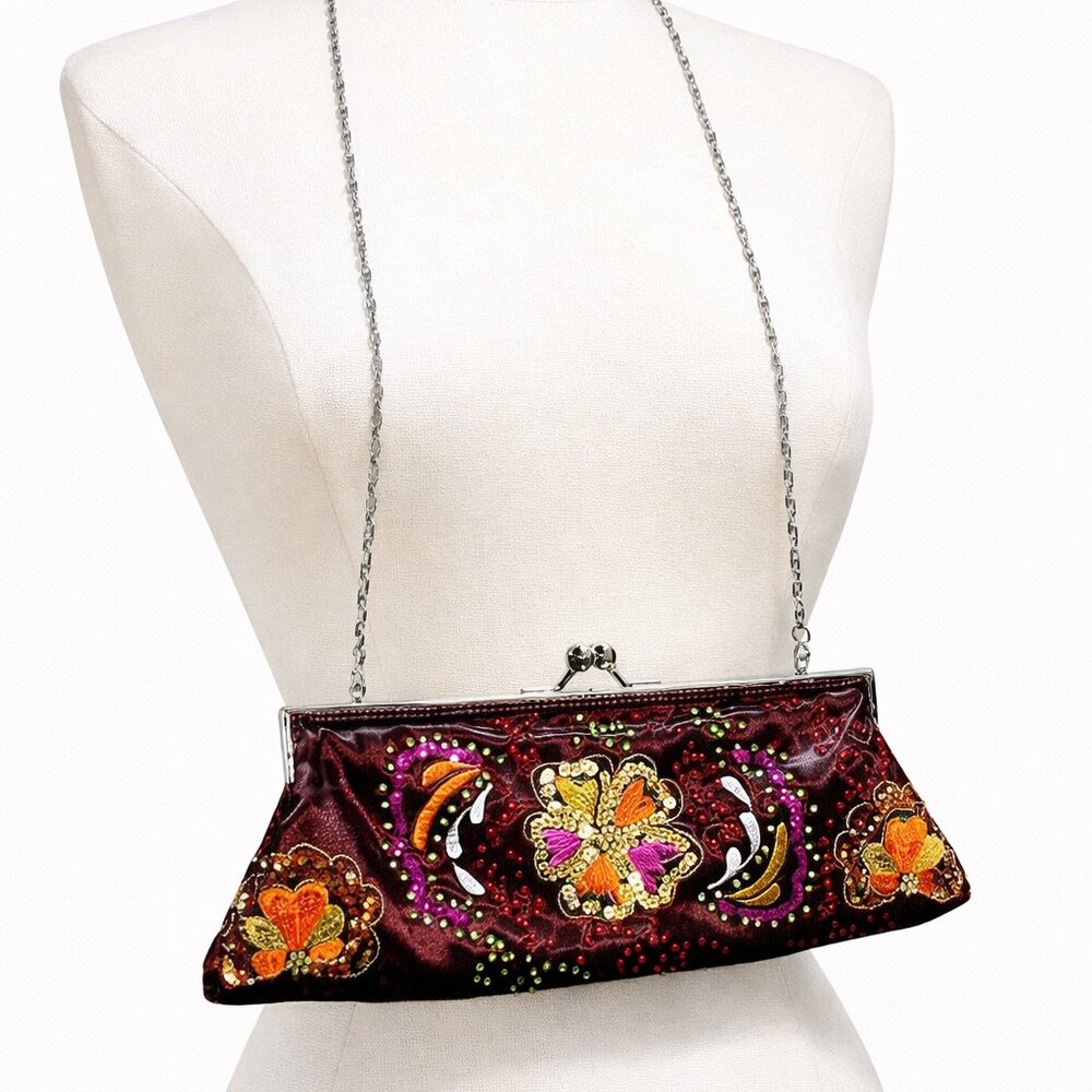 INS Embroidered Burgundy Evening Clutch – Beaded Kiss-Lock Satin Bag